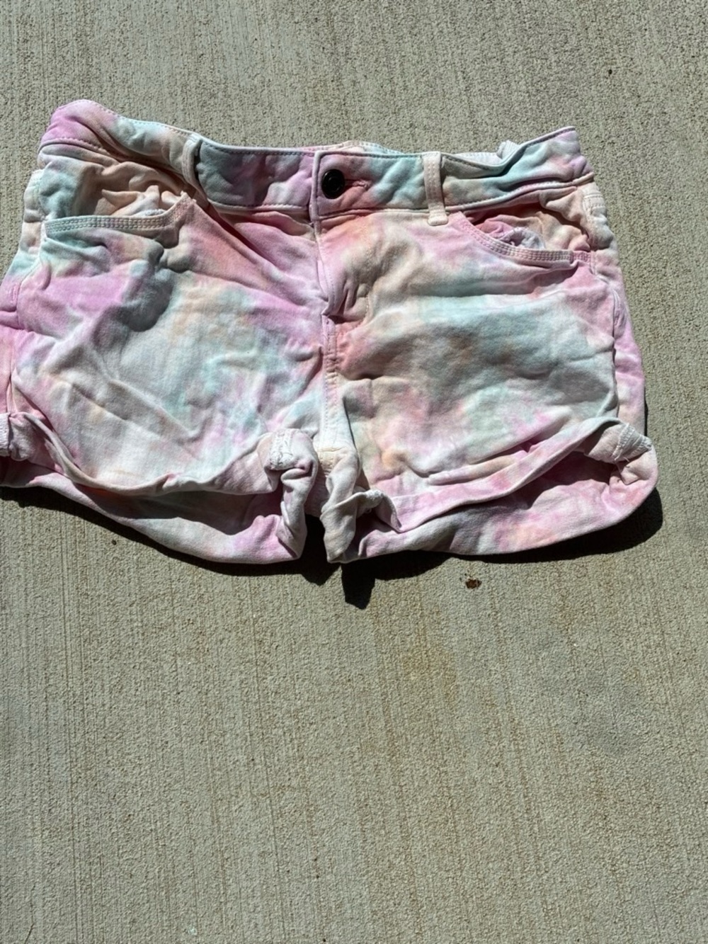 SO Kids Tie-Dye Denim Shorts in Pink & Cream